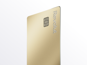 dca8c2a2-cd81-46e1-bf3f-a25fe262788d-300x226 Quais os Cartões de crédito de metal no Brasil Cartões e Bancos