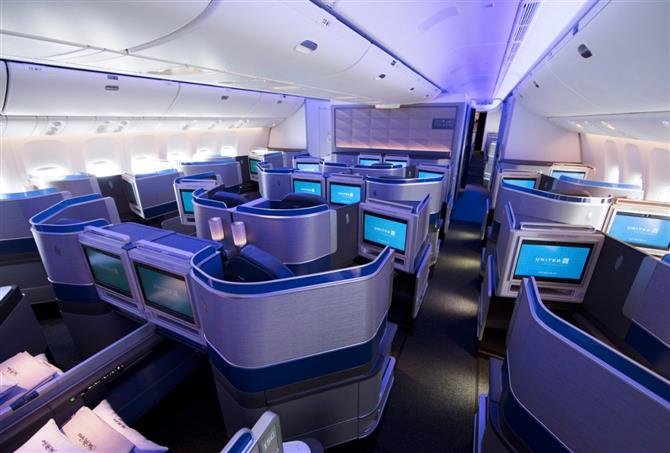 United Executiva Polaris