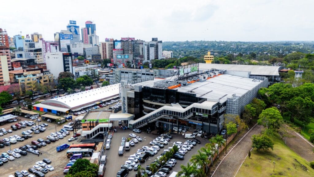 New-Zone-2025-10-28-at-9.48.29-AM-2-1024x576 Compras no Paraguai: loja próxima à Ponte da Amizade promete agilizar ida e volta dos brasileiros Cartões e Bancos Destaque Viagem e Destinos 